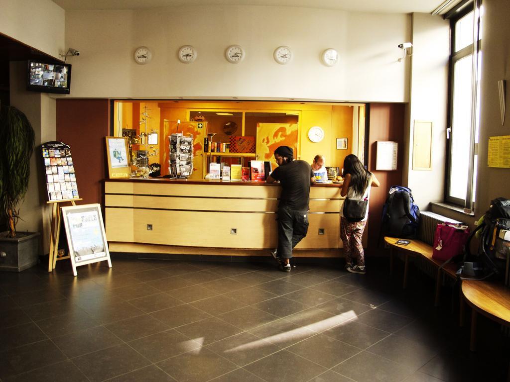 Van Gogh Youth Hostel City Centre Saint-Josse-ten-Noode Oda fotoğraf