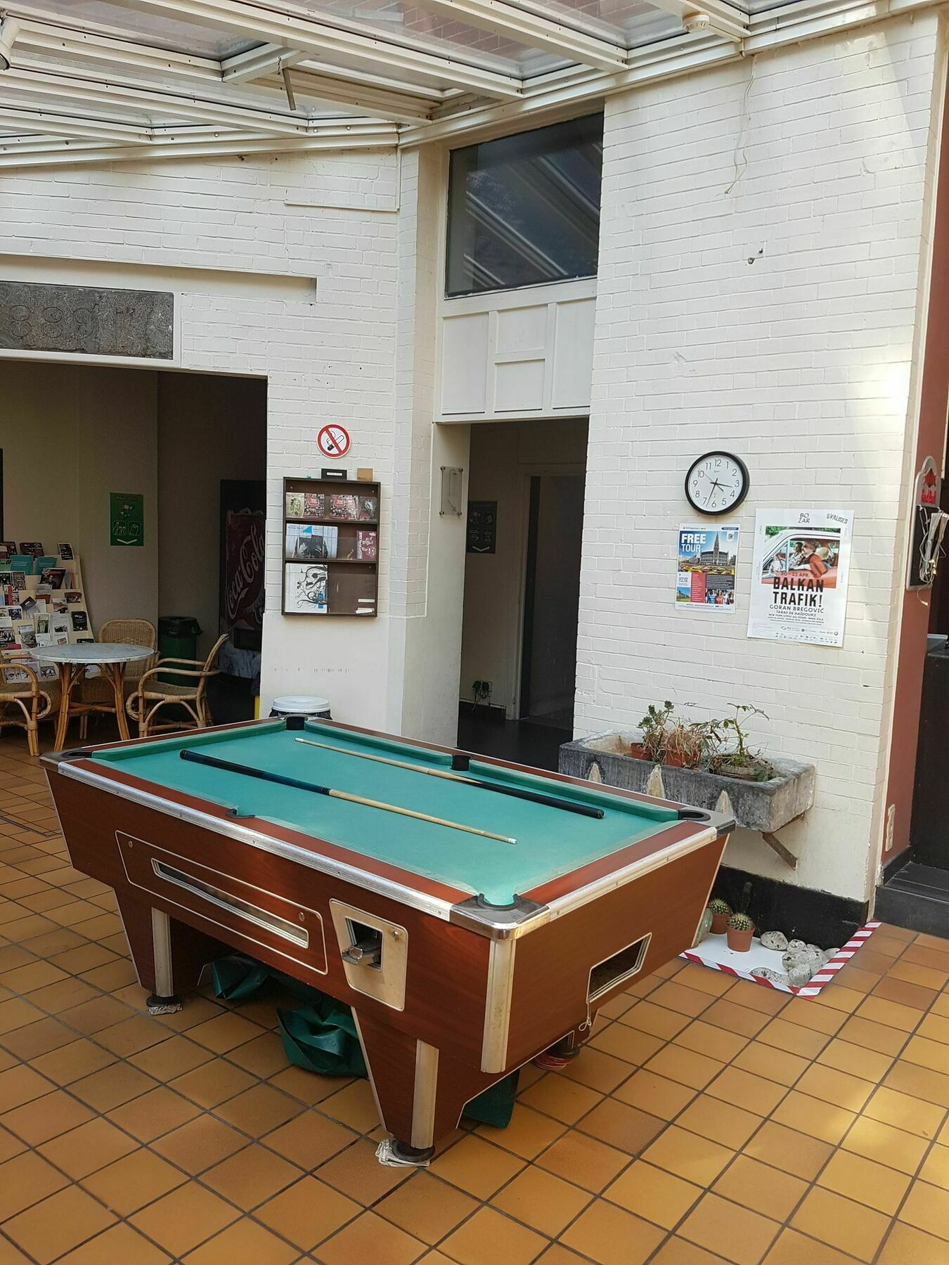 Van Gogh Youth Hostel City Centre Saint-Josse-ten-Noode Dış mekan fotoğraf